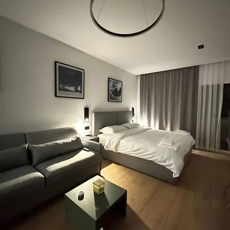 Boutique Flat In The City Center Tirana Exterior photo